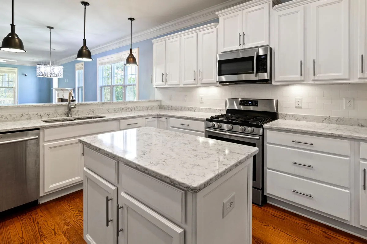 Filth & Squalor Cleanup in Southchase, FL